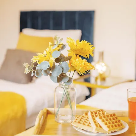 Holiday home Monthly 30% Off - Perfect For Families & Corporates - 7 Beds