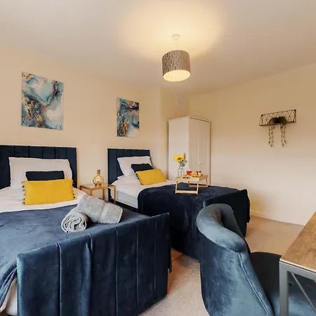 Monthly 30% Off - Perfect For Families & Corporates - 7 Beds *
